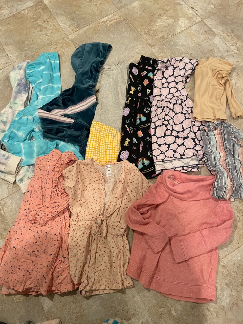 BUNDLE Girl’s 11 Piece EUC Clothing Collection